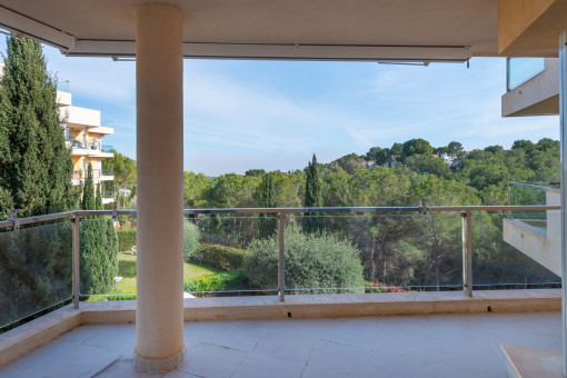 Beautiful 2-bedroom apartment in an exclusive complex with views over the nature reserve