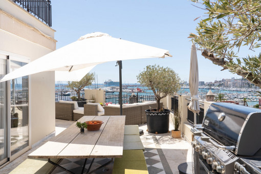 Exclusive penthouse with magical views and spectacular terrace in the heart of Santa Catalina