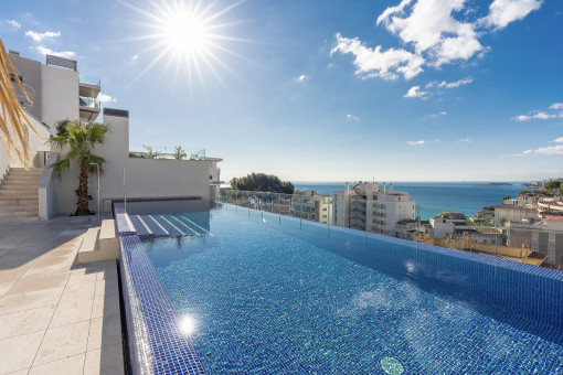 Commerciëel in Cala Mayor