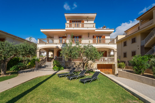 Villa in Puerto Alcudia te koop