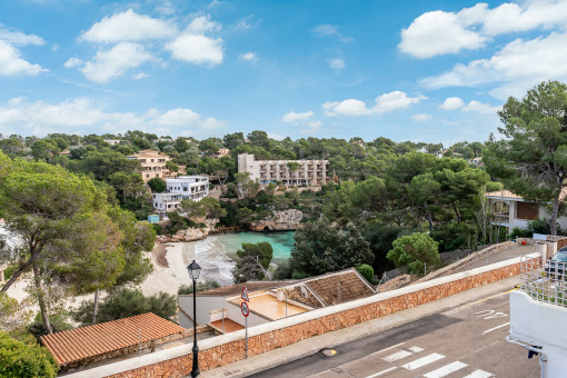 Fantastic, core renovated apartment on the top floor with views of the bay of Cala Santanyí