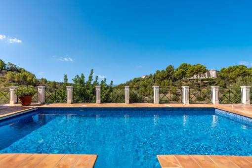 Dream-villa with pool in a prime location in Calvia