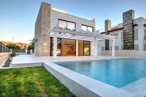 Modern designer-villa on the 1st sea line in Puig de Ros with pool and sea views