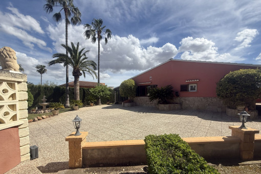 Huis in Palma Surroundings