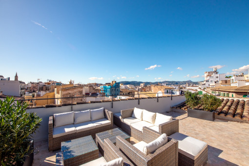 Above the rooftops of Palma – exclusive penthouse with a private dream terrace in the city centre