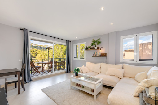 Apartment in Port d’Andratx with 3 bedrooms, balcony, garden and communal pool